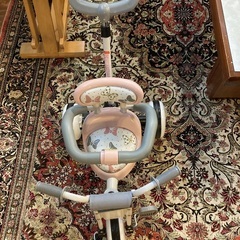 ディズニートライクピュア 三輪車 ミニーちゃんの画像