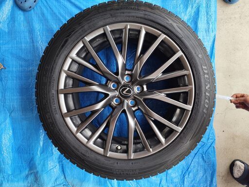 レクサスＲＸ（２０２０）純正 アルミホイル付きスタッドレスタイヤ DUNLOP WINTERMAXX SJ8 235/55R 20