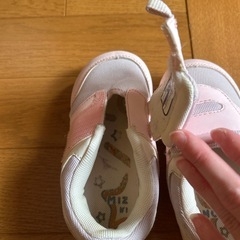 キッズ　16cm スニーカーの画像