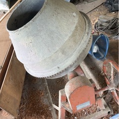 コンクリートミキサーの画像