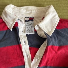 130サイズくらい　TOMMY JEANS 長袖ポロシャツの画像