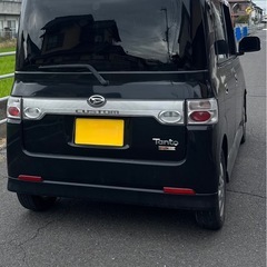 ダイハツタントカスタム車検あり(令和9年5月)の画像