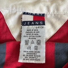 130サイズくらい　TOMMY JEANS 長袖ポロシャツの画像