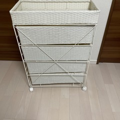 洗面所収納、タオル入れ、チェスト、ラックの画像