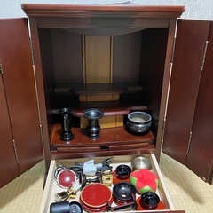 【あげます】仏壇　一式の画像