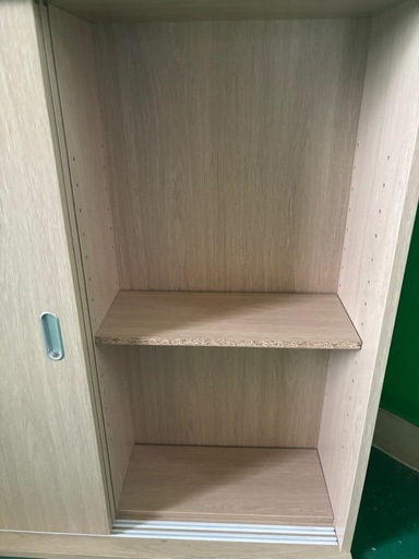 収納棚
