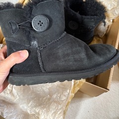 UGG ムートンブーツの画像