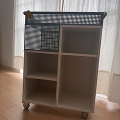 IKEA ワゴンの画像