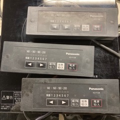 業務用200V！3台セット/PanasonicのIHクッキングヒーターの画像