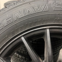 ホイール付きスタッドレス　225/65r17   の画像