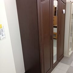 ★リユースのサカイ千葉中央店★  ワードローブ  H194×D56×W134 クリーニング済み TC5086の画像