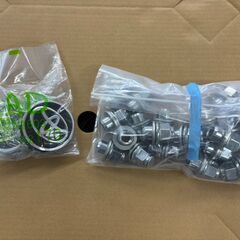 【遠方発送OK！！】【新品未使用未装着！！】トヨタカローラクロス　(225/50R18　95V)新品ホイール＆タイヤ４本セットの画像