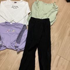 女の子洋服120㎝の画像