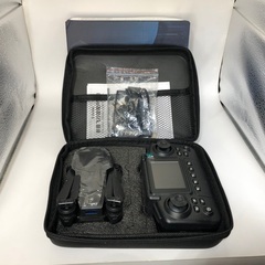 新品【149】E99 デュアルHDカメラ搭載PROスクリーン操作 WiFi対応 折りたたみドローン（黒）の画像