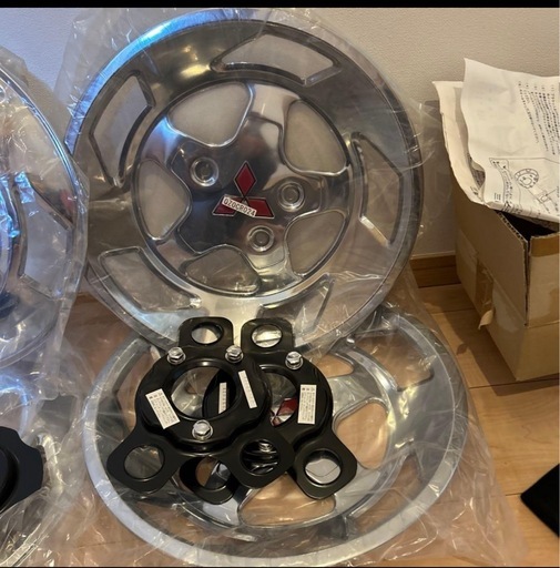 三菱ふそう ホイールキャップセット QZ050457 三菱ふそう ホイール