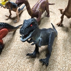 美品　恐竜5体フィギュアの画像