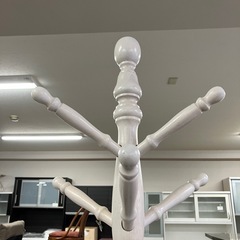 O 2510-590 木製コートハンガー キズ 汚れありの画像