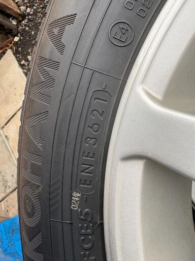 パッソ等に！！　155/80R13！！　スタッドレス！バリ溝イボ付き！！