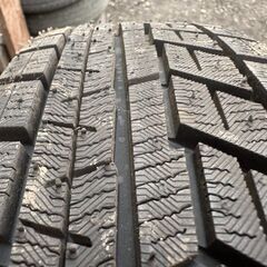 パッソ等に！！　155/80R13！！　スタッドレス！バリ溝イボ付き！！の画像