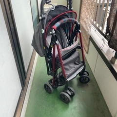 ベビーカーの画像