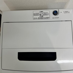 全自動洗濯機　アイリスオーヤマ 白 5キロIAW-T504 の画像