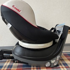 コンビ(Combi)チャイルドシート　ネセルターンの画像