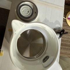 タイガー魔法瓶 PCM-A081-WM 電気ケトル 5SAFE+ 0.8L マットホワイトの画像