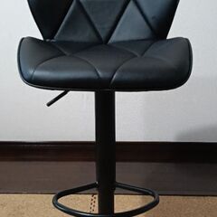 カウンターチェアーの画像