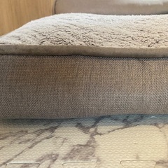 【美品】大型犬用ペットベッド✨カバー洗濯OK グレー（コストコ購入）の画像