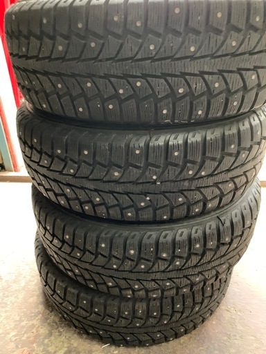 スパイクタイヤ15インチ (しん) 南永山のタイヤ、ホイールの中古