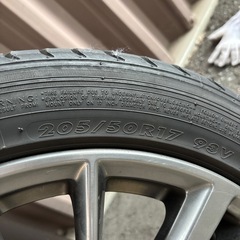 スバル純正ホイール　205/50R17の画像
