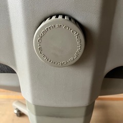 オカムラ　椅子　デスクチェア　昭和　イス　の画像