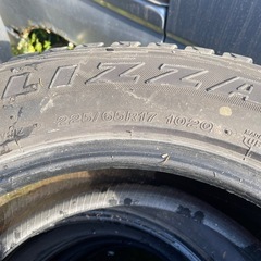 スタッドレス　225/65R17 4本　の画像