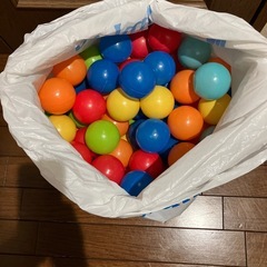 ボールプールのボールセットの画像