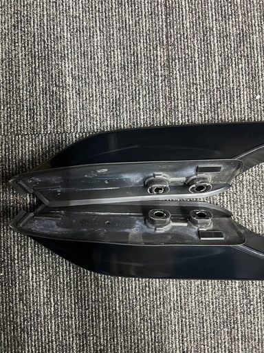 150プラド 純正ルーフレール