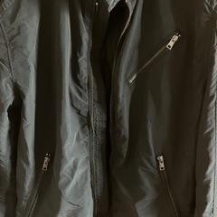 H&M ジャケット　メンズ‼️の画像