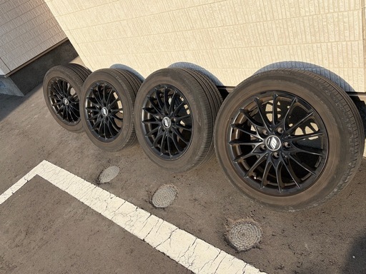 ワークWORK
16インチアルミ夏ヨコハマdb v552付