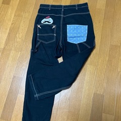 メンズパンツの画像
