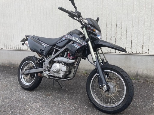 Dトラッカー125  インジェクション車　各部メンテ済　自賠責R9年6月まで　EVOサイレンサー　予備新品タイヤ1セット付き　絶好調です！