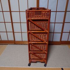 籐家具 チェストの画像