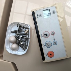 TOTO   ウォシュレットトイレ　無料の画像