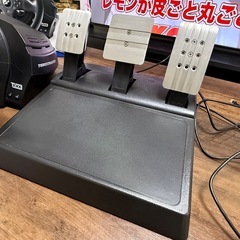THRUSTMASTER T300RS GT EDITION ハンコンの画像