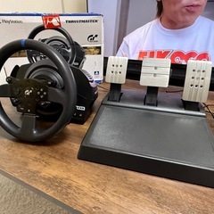 THRUSTMASTER T300RS GT EDITION ハンコンの画像