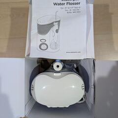 Waterpik ウォーターフロッサー WP-120J 本体・付属品完備の画像