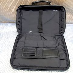 ノートPC 収納バッグ　エレコム　外寸約33cm×25cm×10cm　中古品の画像