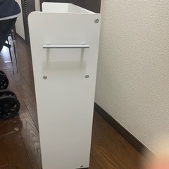 押入れ収納 ラック 押入れ本棚 キャスター付き  の画像