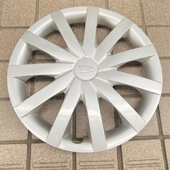 13インチホイールキャップの画像