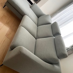 ニトリ布張りカウチソファの画像