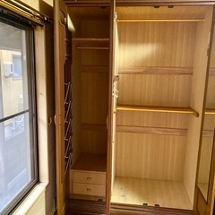 洋服ダンスセットの画像