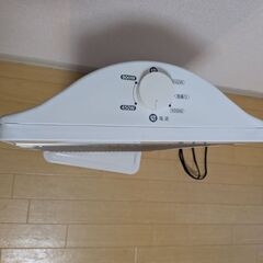お値下げしました！カーボンヒーター美品の画像